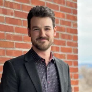 Dominic Vienneau — Networketeer